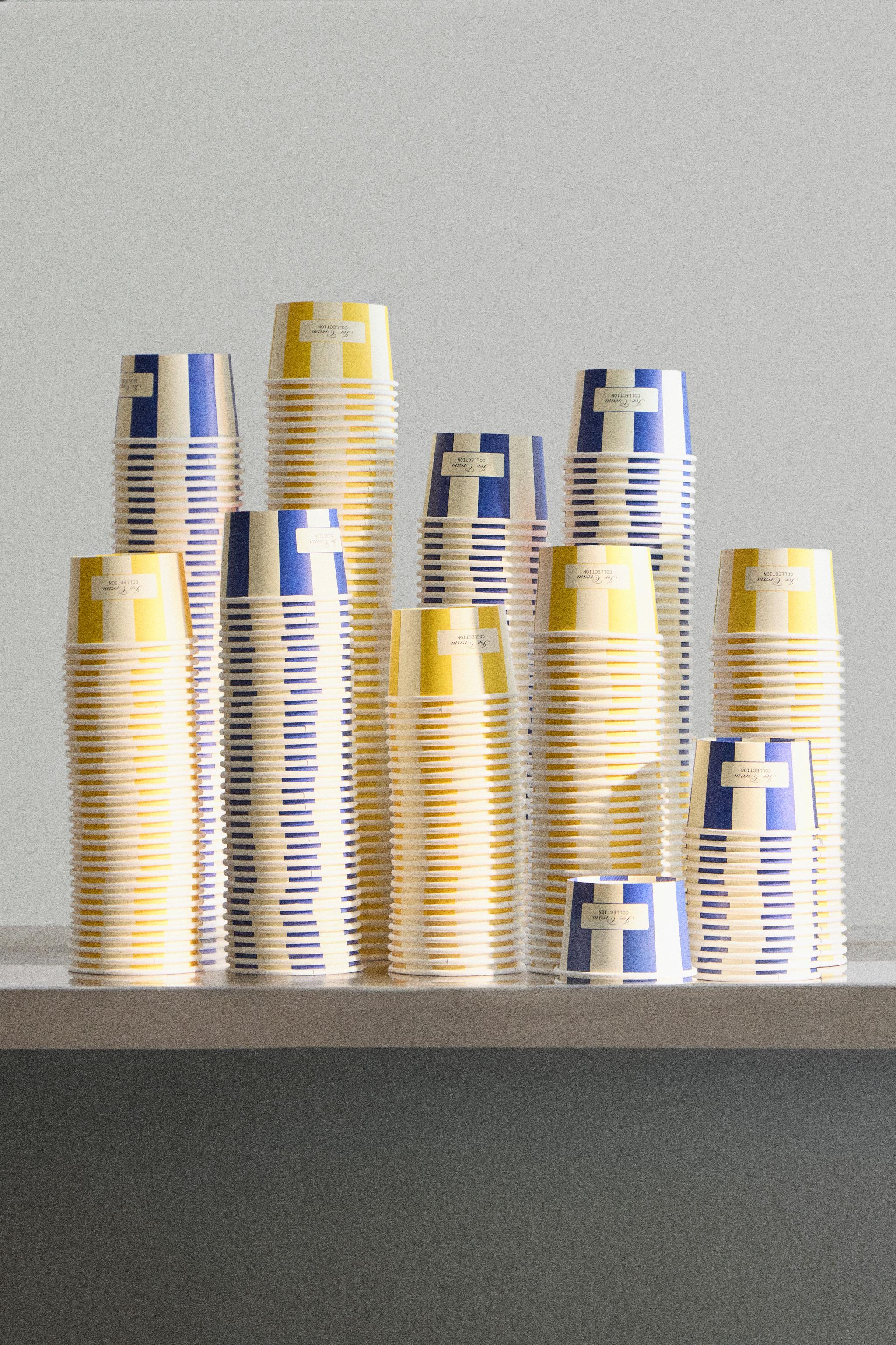 LOT DE COUPELLES À GLACE PAPIER (LOT DE 8)